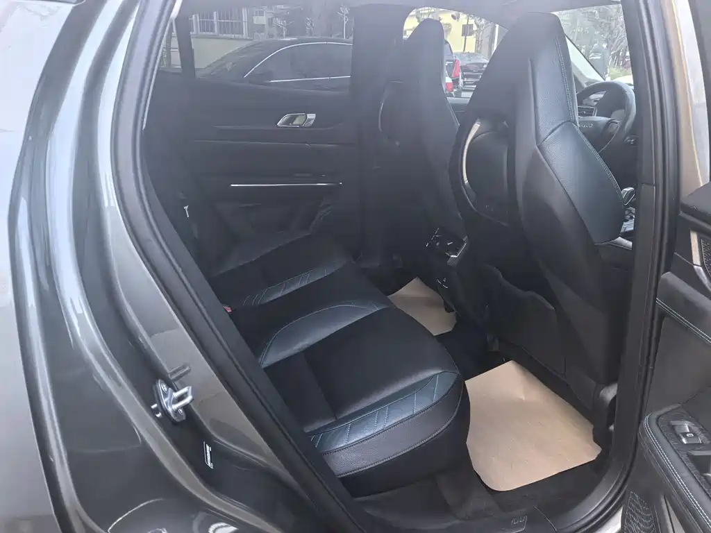 Lynk & Co 05 2020 2.0TD 2WD Yao Plus купить на сайте DeffCars