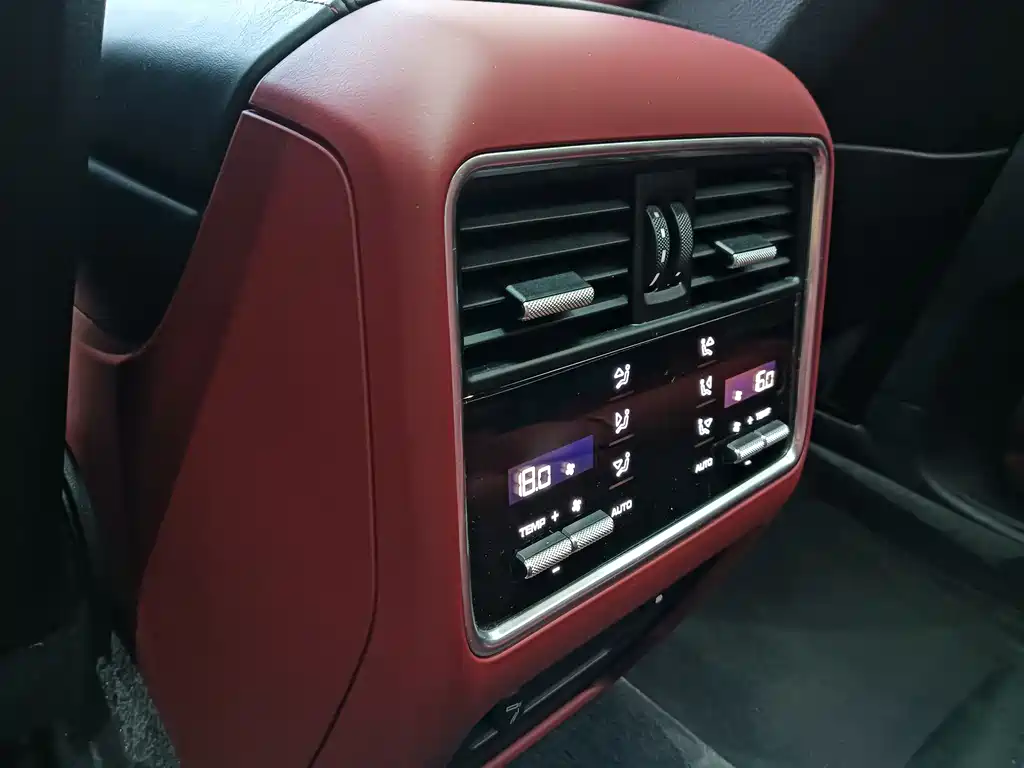 Cayenne 2019 Cayenne Coupé 3.0T купить на сайте DeffCars