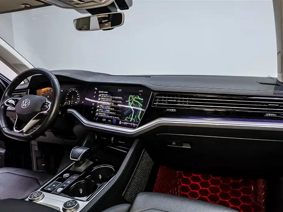 Touareg 2023 3.0TSI Ruixiang Edition Obsidian Sports Package купить на сайте DeffCars