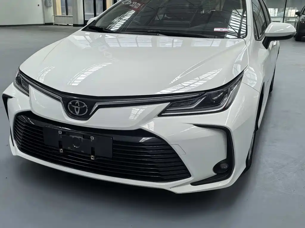 Corolla 2021 TNGA 1.5L CVT Elite Edition купить на сайте DeffCars