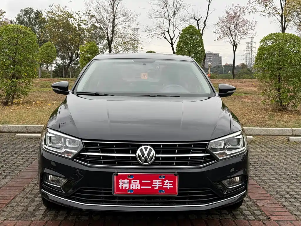 Bora 2018 1.5L automatic comfort model купить на сайте DeffCars