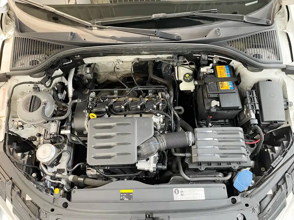 Octavia 2019 1.5L manual standard version National VI купить на сайте DeffCars