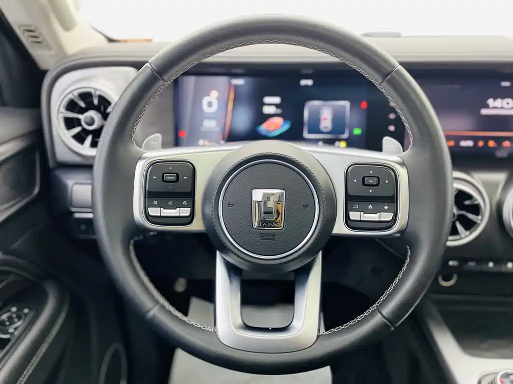 Tank 300 2023 Off-Road Version 2.0T Challenger купить на сайте DeffCars