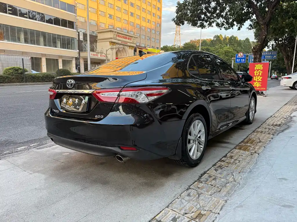 Camry 2023 2.0G Deluxe Edition купить на сайте DeffCars