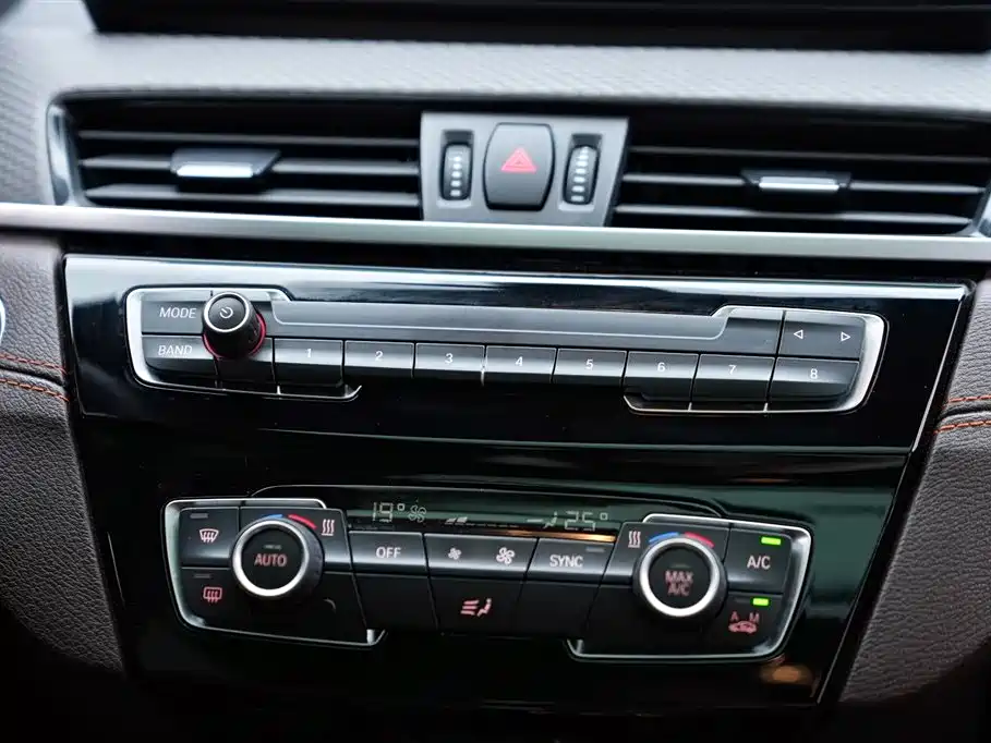 BMW X2 2021 facelift sDrive25i sharp version купить на сайте DeffCars