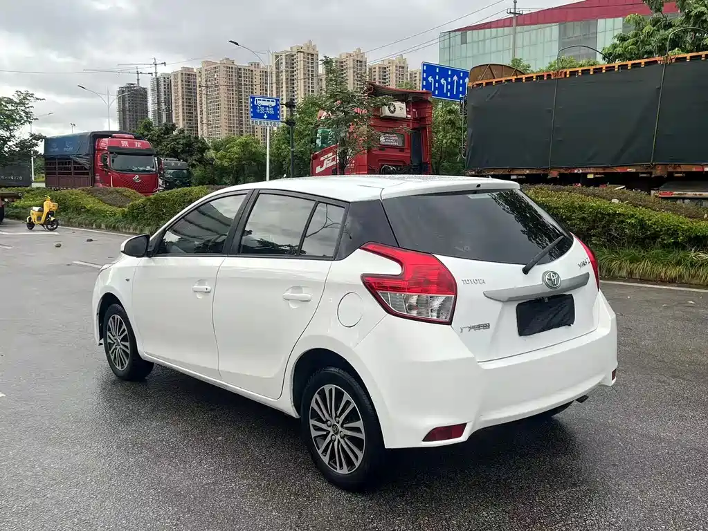 Yaris L Zhixuan 2015 1.5E Automatic Charm Edition купить на сайте DeffCars