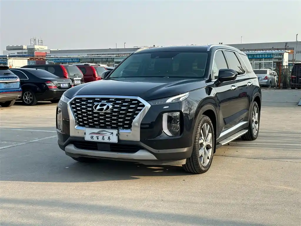 Paristi 2021 3.5L automatic four-wheel drive GLS купить на сайте DeffCars
