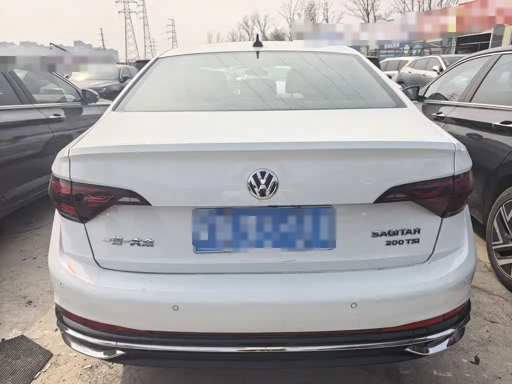 Sagitar 2023 200TSI DSG Flyover Edition купить на сайте DeffCars