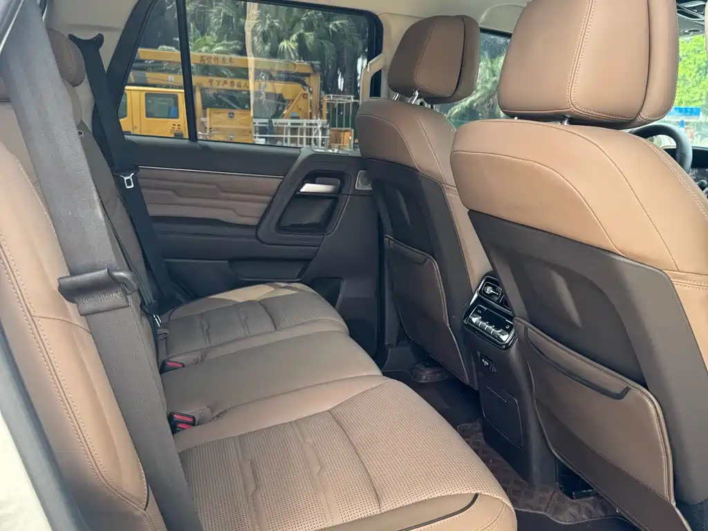 Beijing Off-Road BJ60 2022 2.0T Eleventh Edition Five Seats купить на сайте DeffCars