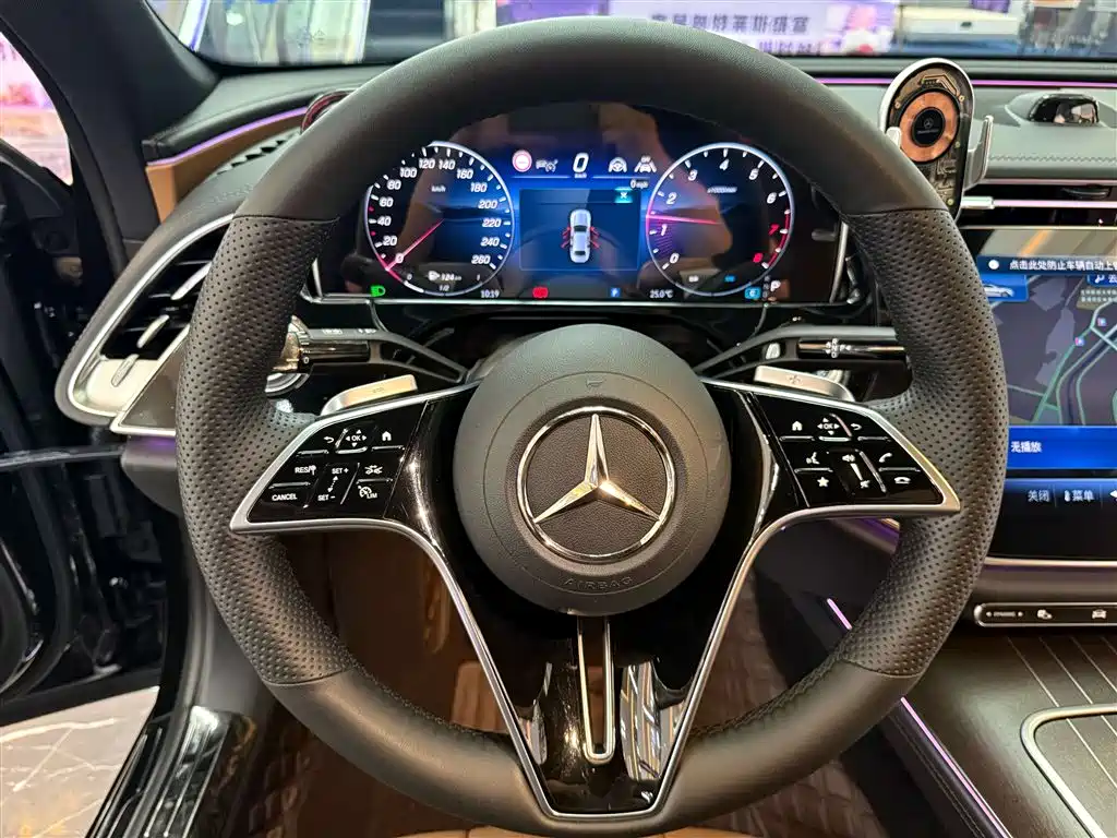 Mercedes-Benz E-Class 2024 E 300 L Luxury Model купить на сайте DeffCars
