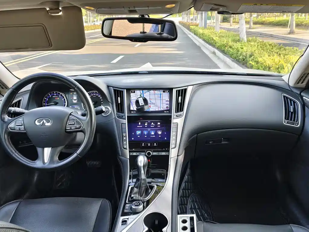 Infiniti Q50L 2018 2.0T Yixiang Edition National V купить на сайте DeffCars