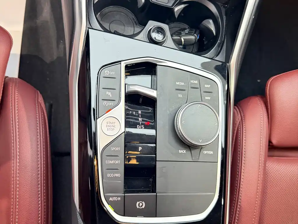 BMW 3 Series 2023 320Li M Sports Package купить на сайте DeffCars