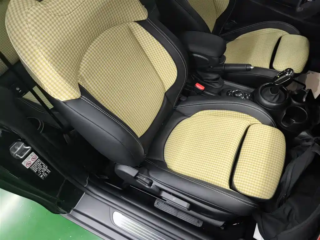 MINI 2023 2.0T COOPER S Artist купить на сайте DeffCars