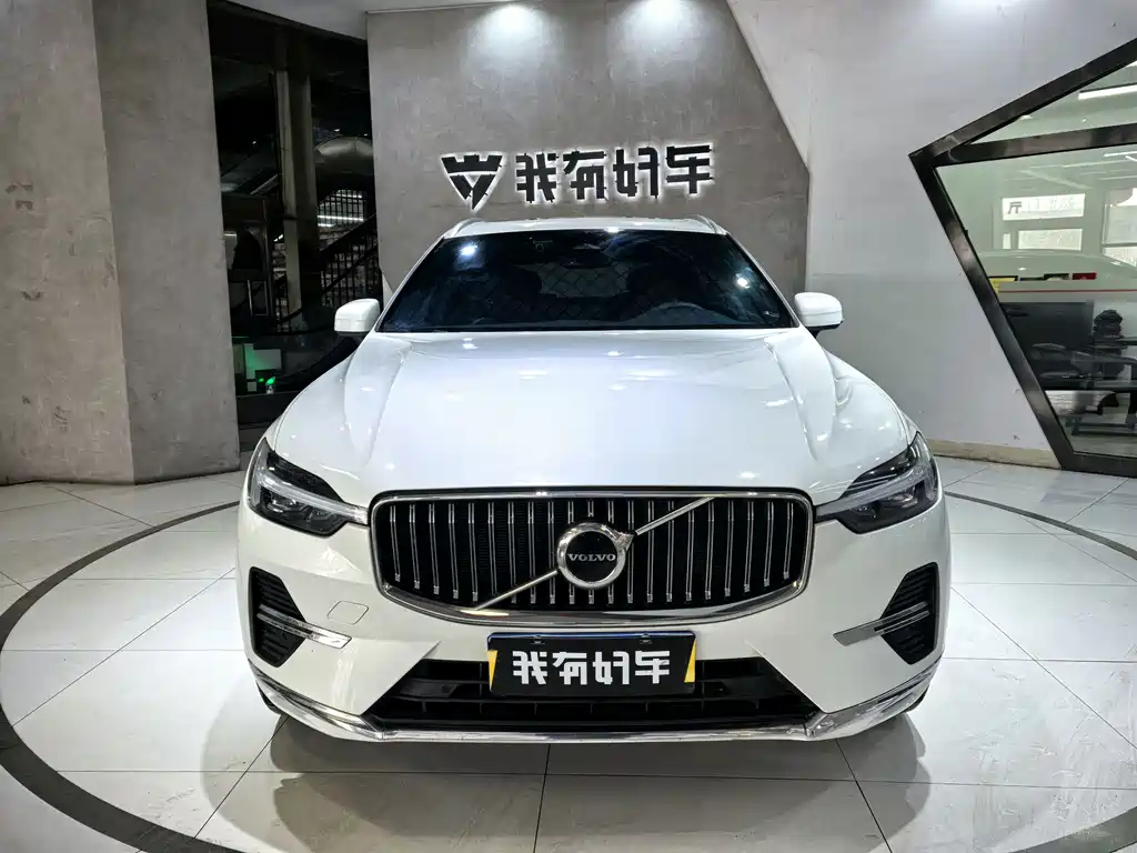 Volvo XC60 2023 B5 four-wheel drive Zhiyuan Deluxe Edition купить на сайте DeffCars