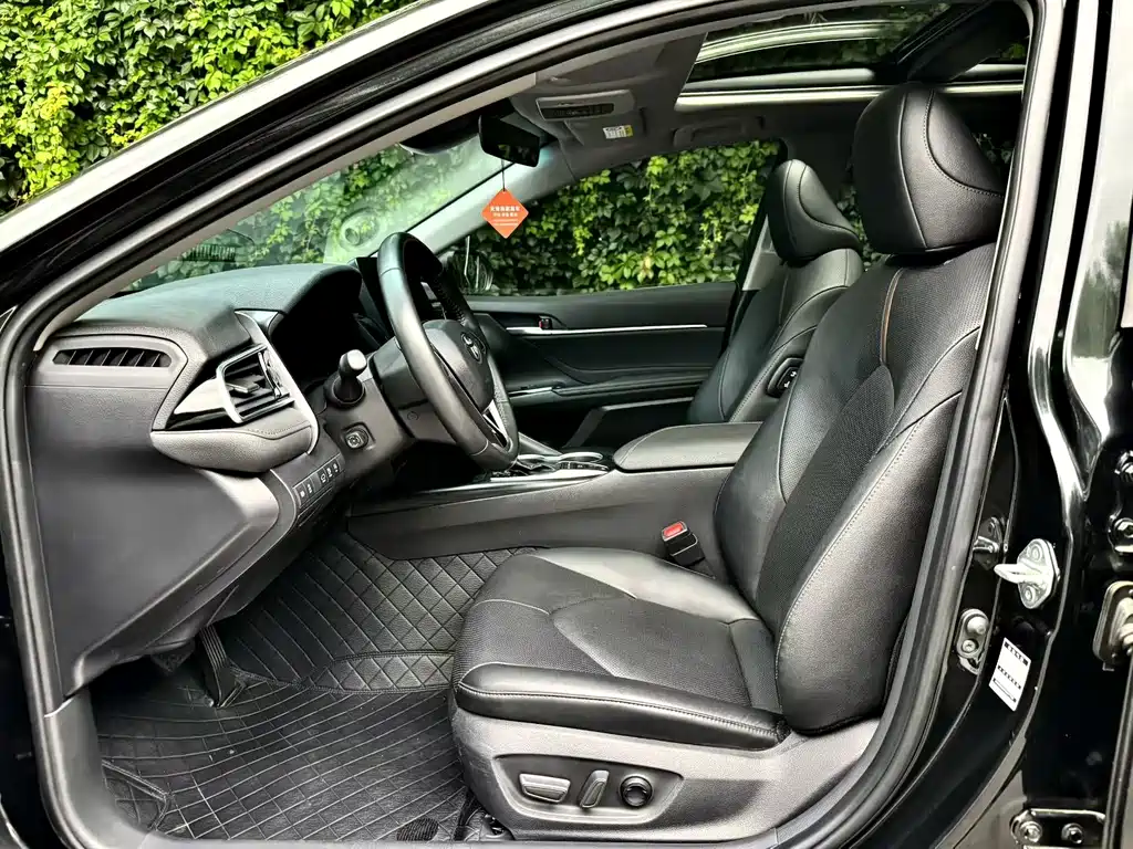 Camry 2023 2.5Q flagship version купить на сайте DeffCars