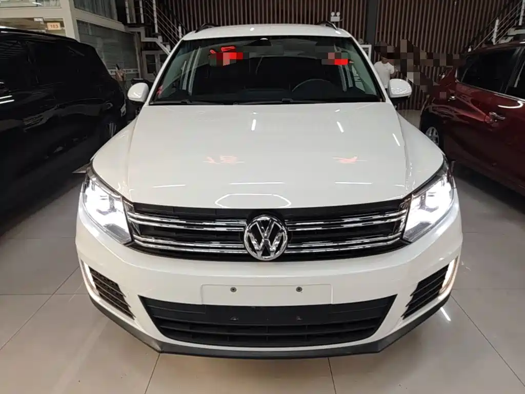 Tiguan 2016 280TSI Automatic 2WD Silk Road Style Edition купить на сайте DeffCars