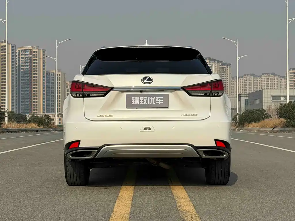 Lexus RX 2020 facelift 300 four-wheel drive elegant version купить на сайте DeffCars