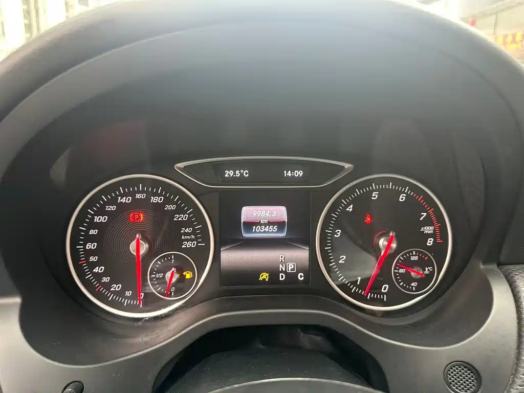 Mercedes-Benz A-Class Imported 2016 A 200 Dynamic купить на сайте DeffCars