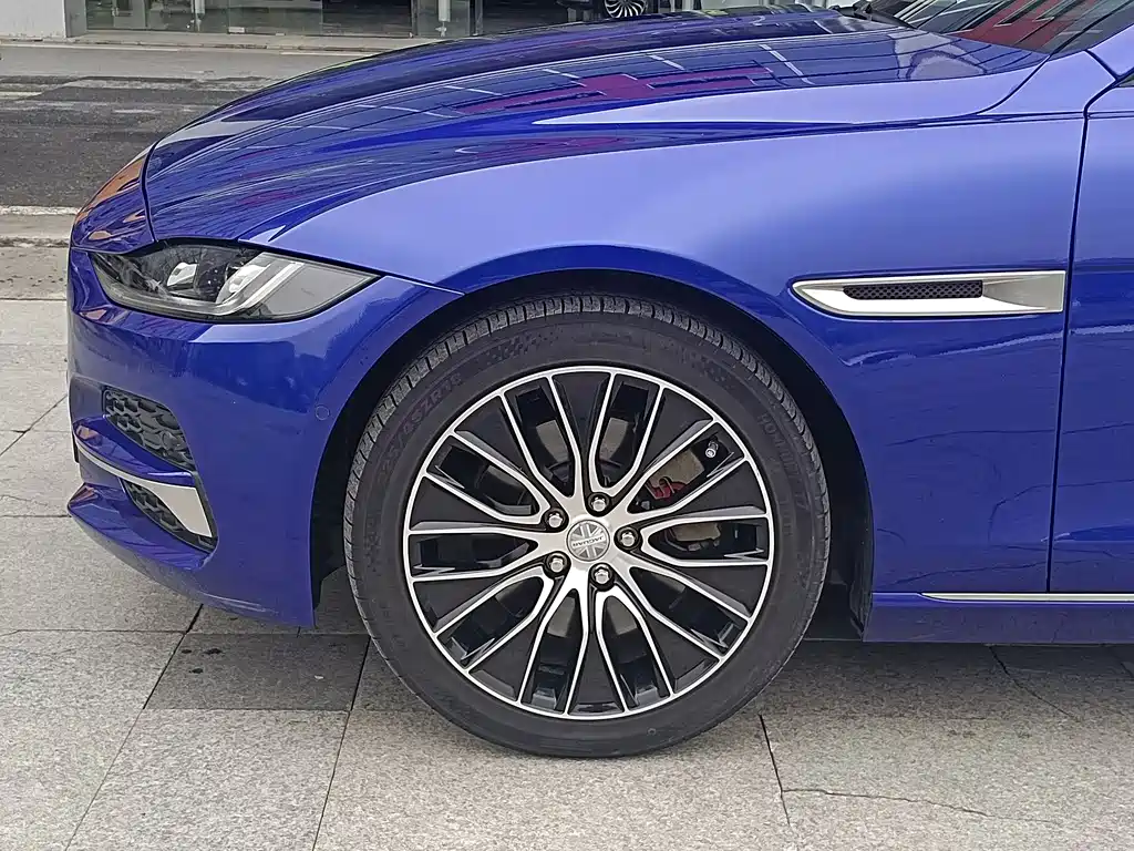 Jaguar XEL 2020 2.0T 250PS SE Technology Elegant Edition купить на сайте DeffCars