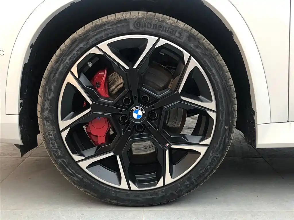 BMW X1 M35Li 2024 M35Li купить на сайте DeffCars