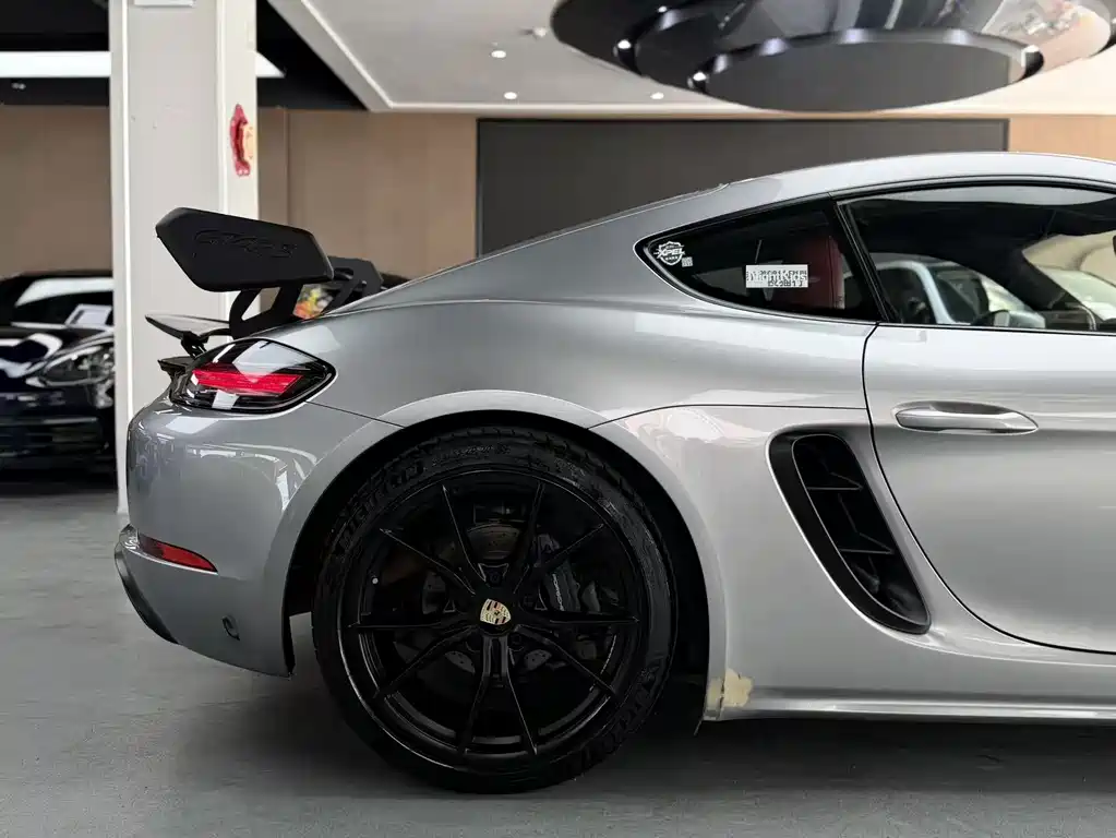 Porsche 718 2018 Cayman 2.0T купить на сайте DeffCars