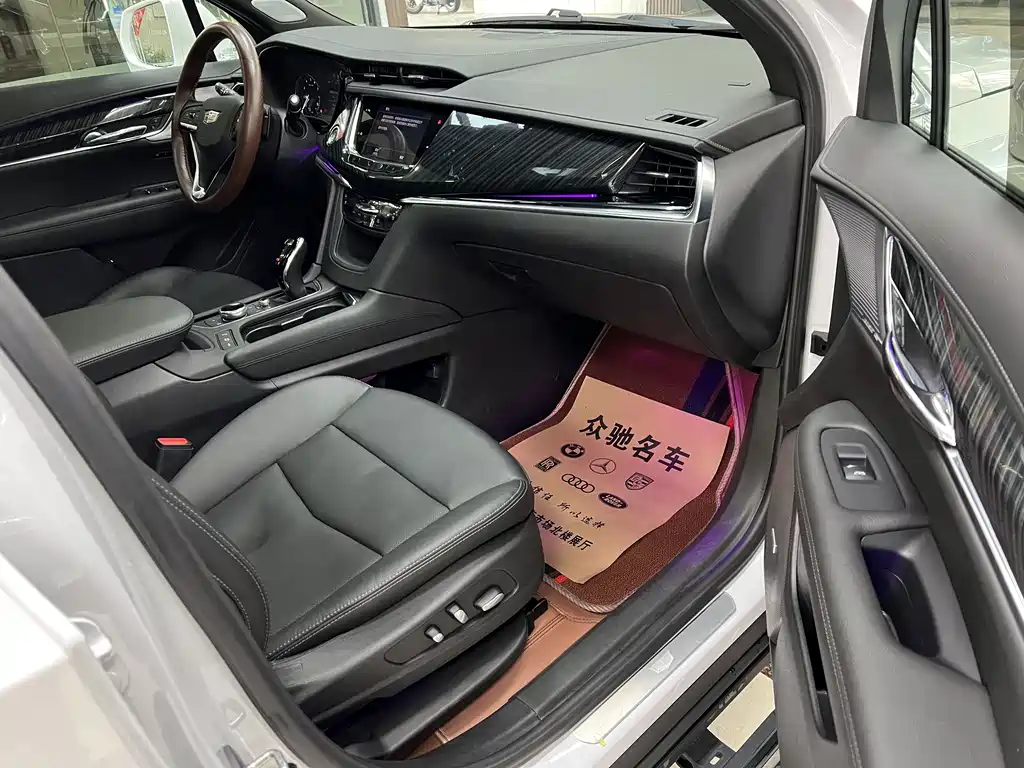 Cadillac XT6 2022 2.0T six-seat four-wheel drive luxury model купить на сайте DeffCars