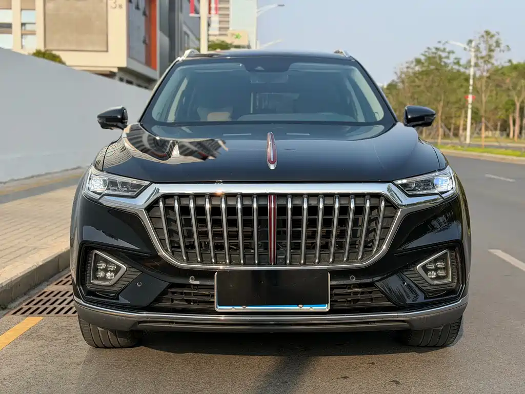 Hongqi HS5 2022 2.0T Zhilian Qixiang four-wheel drive version купить на сайте DeffCars