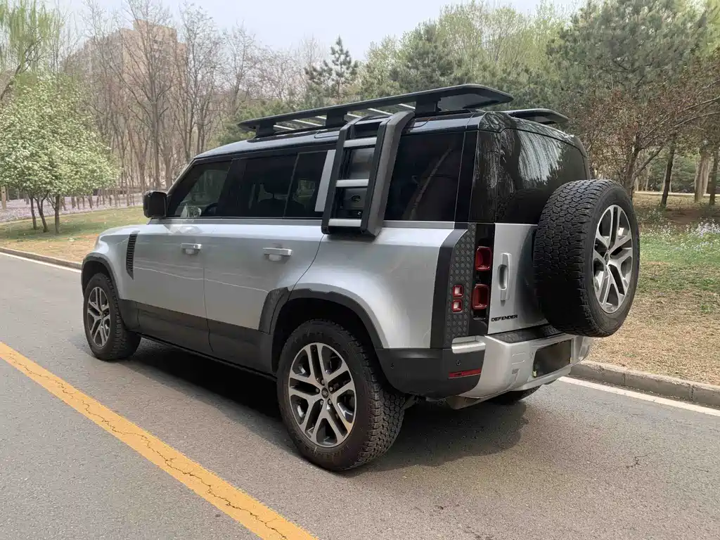 Land Rover Defender 2022 110 P400 Dark Special Edition купить на сайте DeffCars