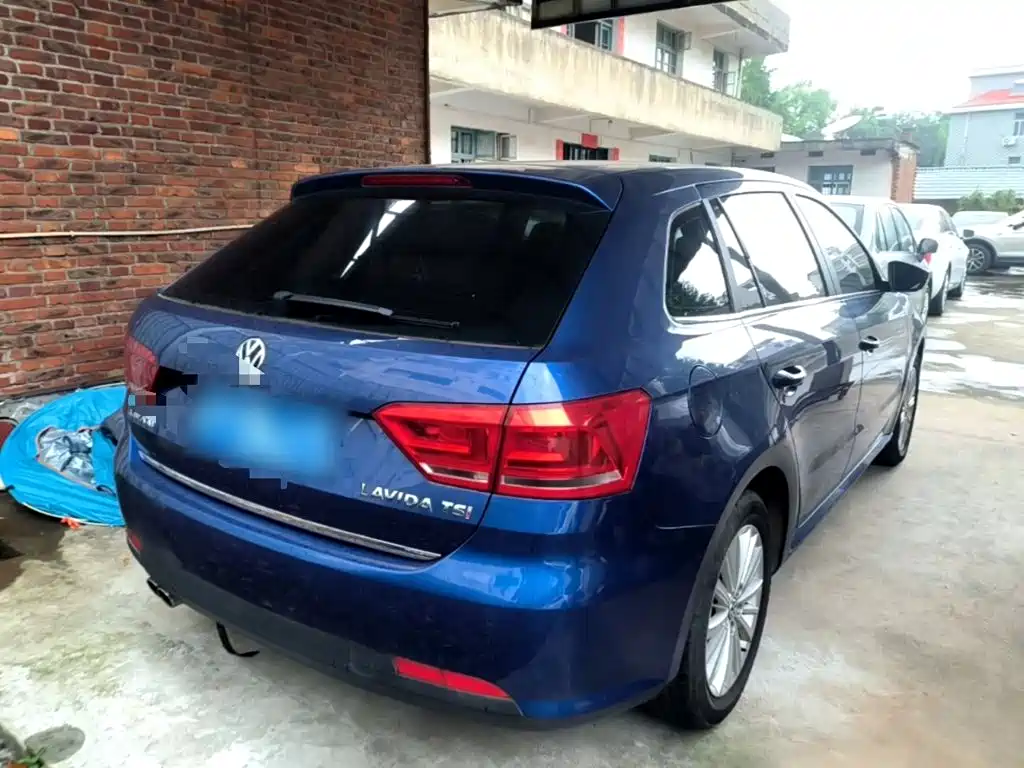 Gran Lavida 2013 1.4TSI Automatic Comfort Edition купить на сайте DeffCars