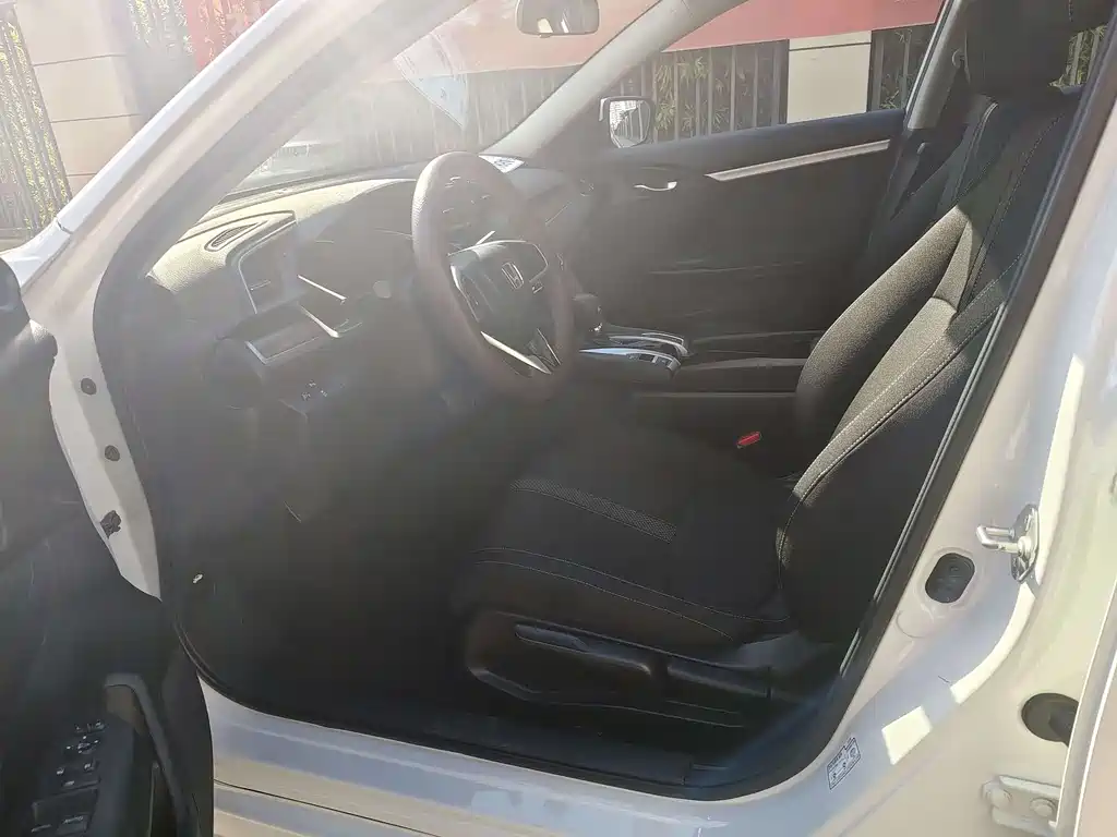 Civic 2019 180TURBO CVT Shangyue Edition National V купить на сайте DeffCars