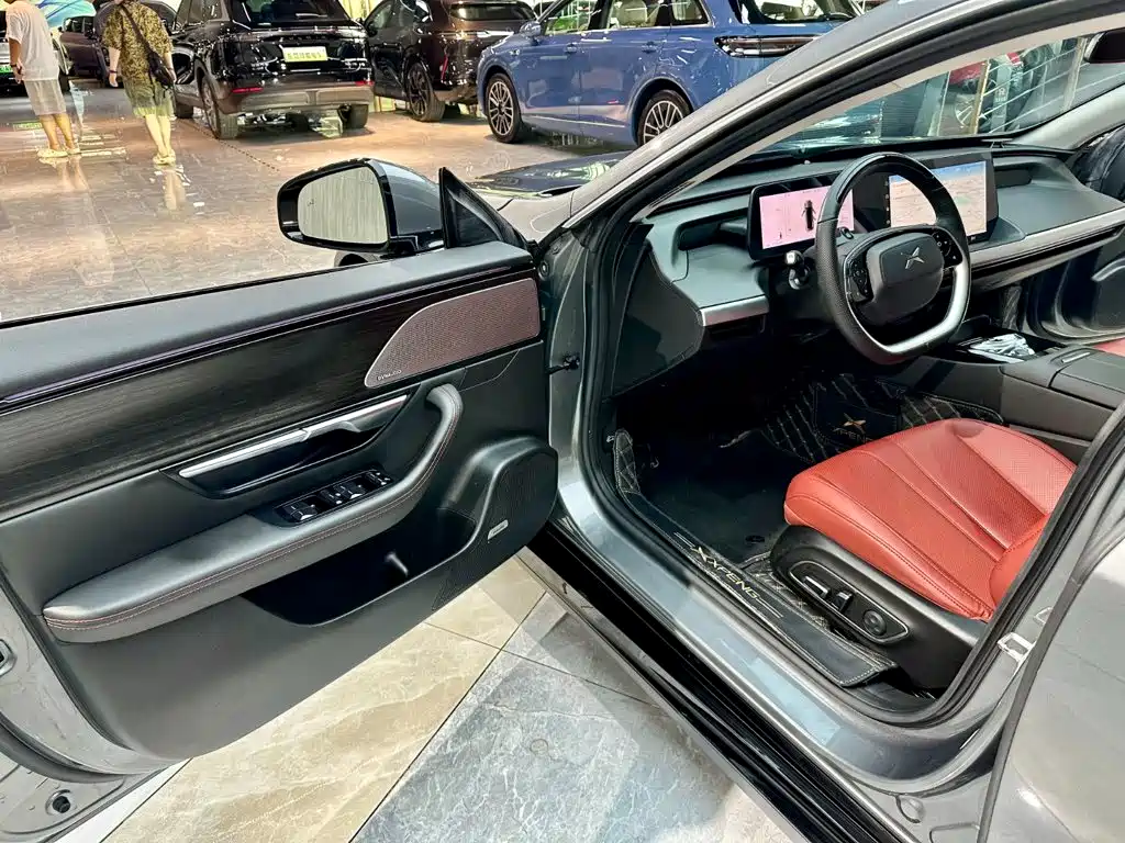 XPeng P7 2020 Model 670N купить на сайте DeffCars