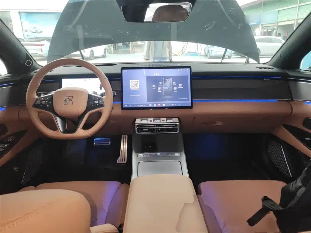 Han L 2025 DM-p four-wheel drive lidar flagship model купить на сайте DeffCars