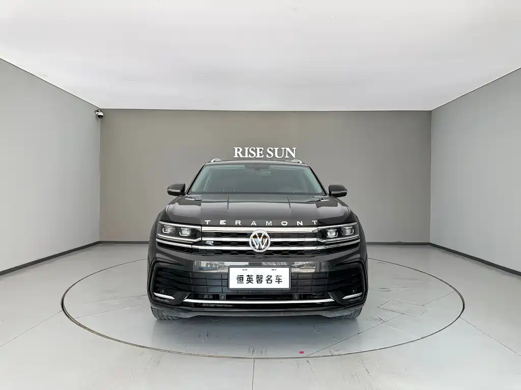 Touron 2021 Touron X 330TSI two-wheel drive luxury version купить на сайте DeffCars