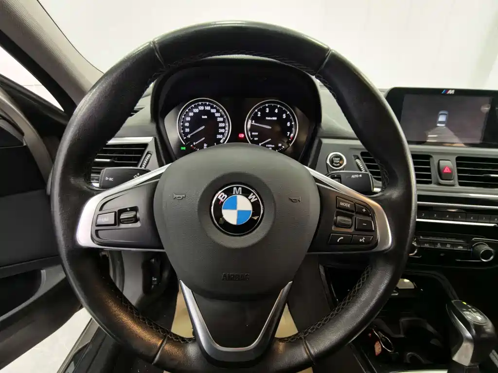 BMW 1 Series 2018 118i Sports купить на сайте DeffCars