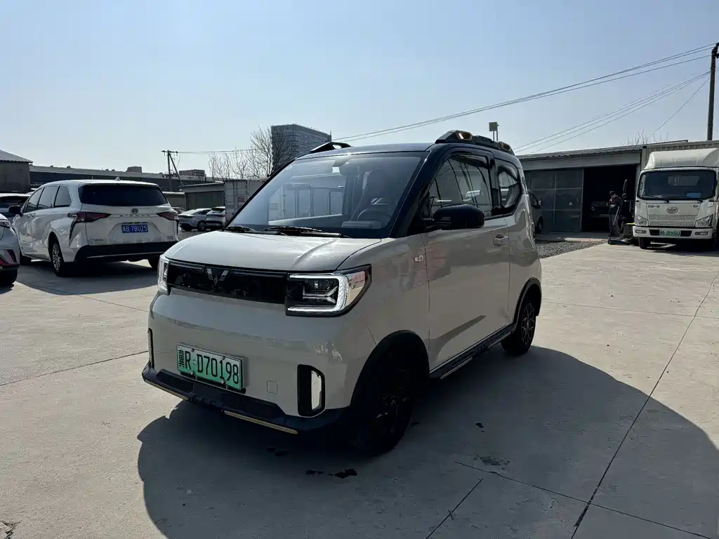 Hongguang MINIEV 2022 GAMEBOY 200km fun model lithium iron phosphate купить на сайте DeffCars