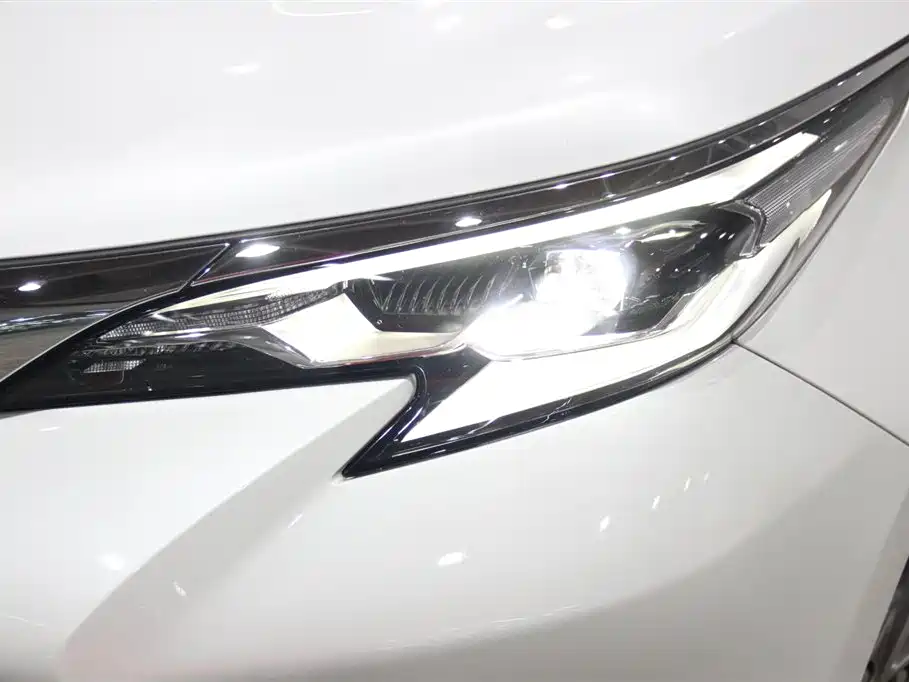SIENNA 2024 2.5L Hybrid Comfort Edition купить на сайте DeffCars