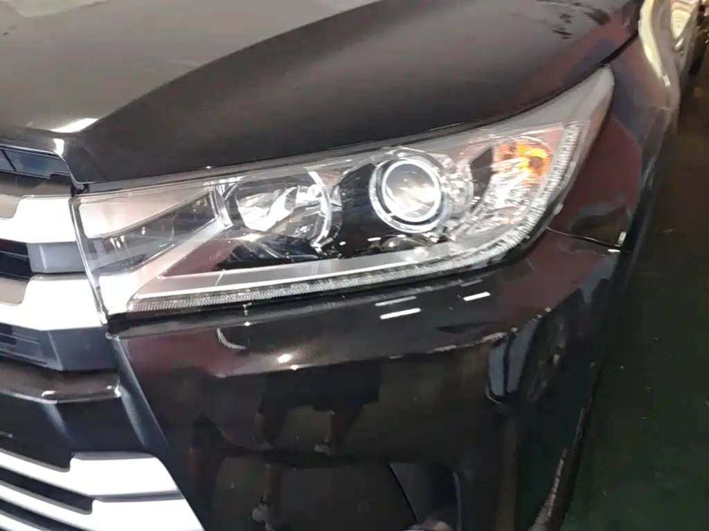 Highlander 2018 2.0T four-wheel drive luxury version, 7 seats, National VI купить на сайте DeffCars