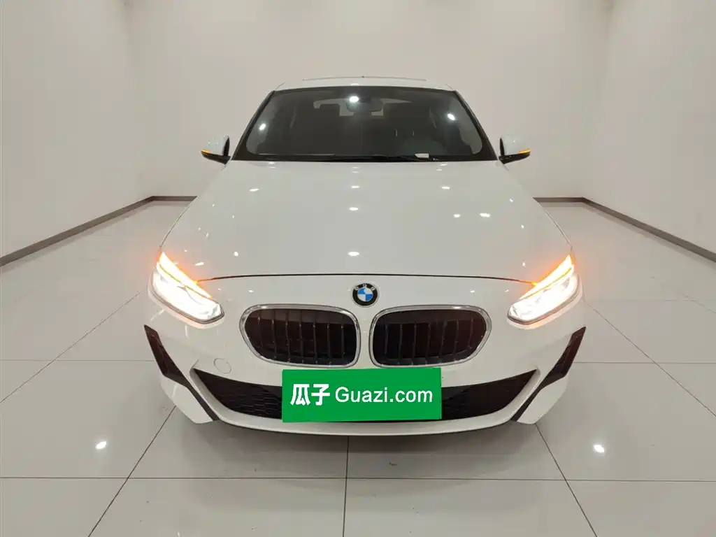 BMW 1 Series 2020 120i M Sports Package купить на сайте DeffCars