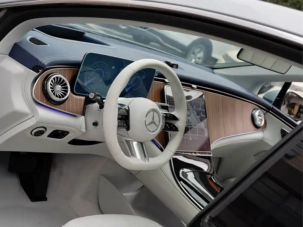 Mercedes-Benz EQE 2025 500 4MATIC Luxury Edition купить на сайте DeffCars