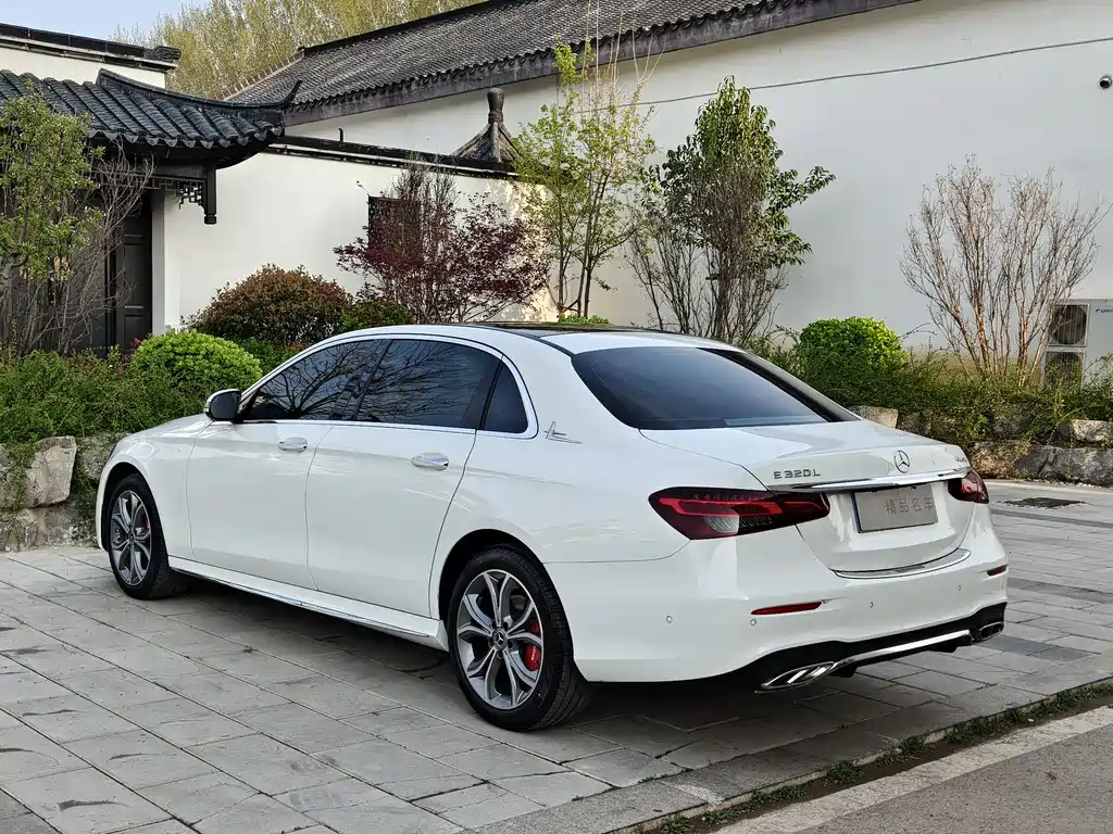 Mercedes-Benz E-Class 2022 facelift E 300 L sporty and stylish купить на сайте DeffCars