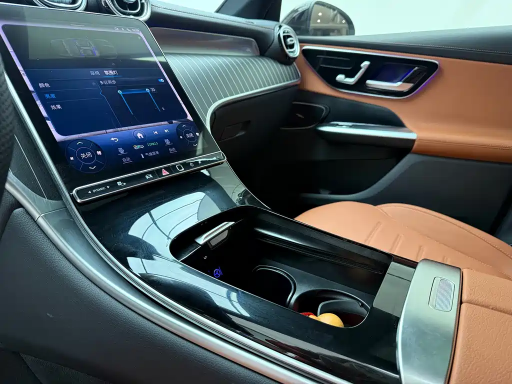 Mercedes-Benz GLC 2024 GLC 300 L 4MATIC Dynamic 5-seater купить на сайте DeffCars