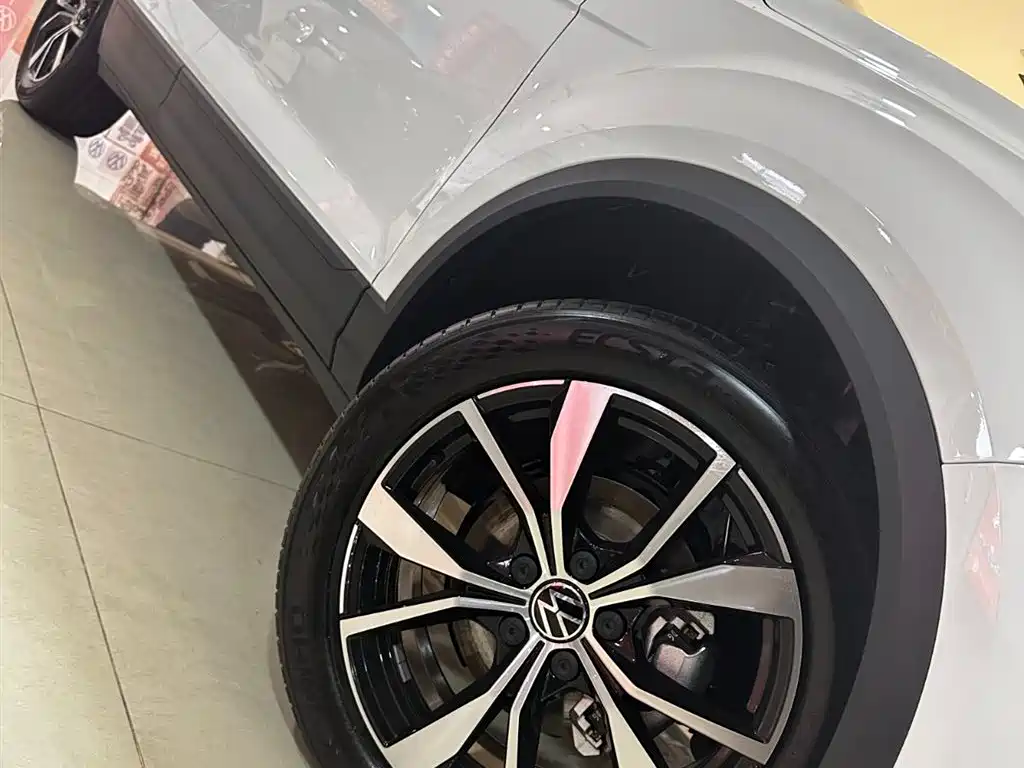 T-ROC 2025 facelift 280TSI DSG two-wheel drive time version купить на сайте DeffCars
