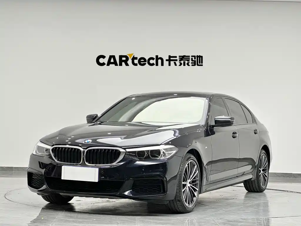 BMW 5 Series 2019 facelift 530Li leading M sports package купить на сайте DeffCars