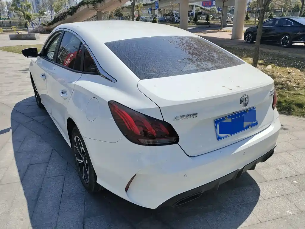 MG5 2023 180DVVT CVT Fashion Edition купить на сайте DeffCars