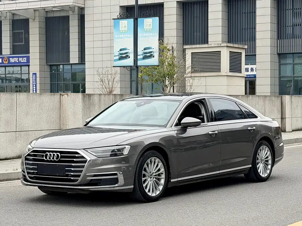 Audi A8 2018 A8L 55 TFSI quattro launch version elite model купить на сайте DeffCars