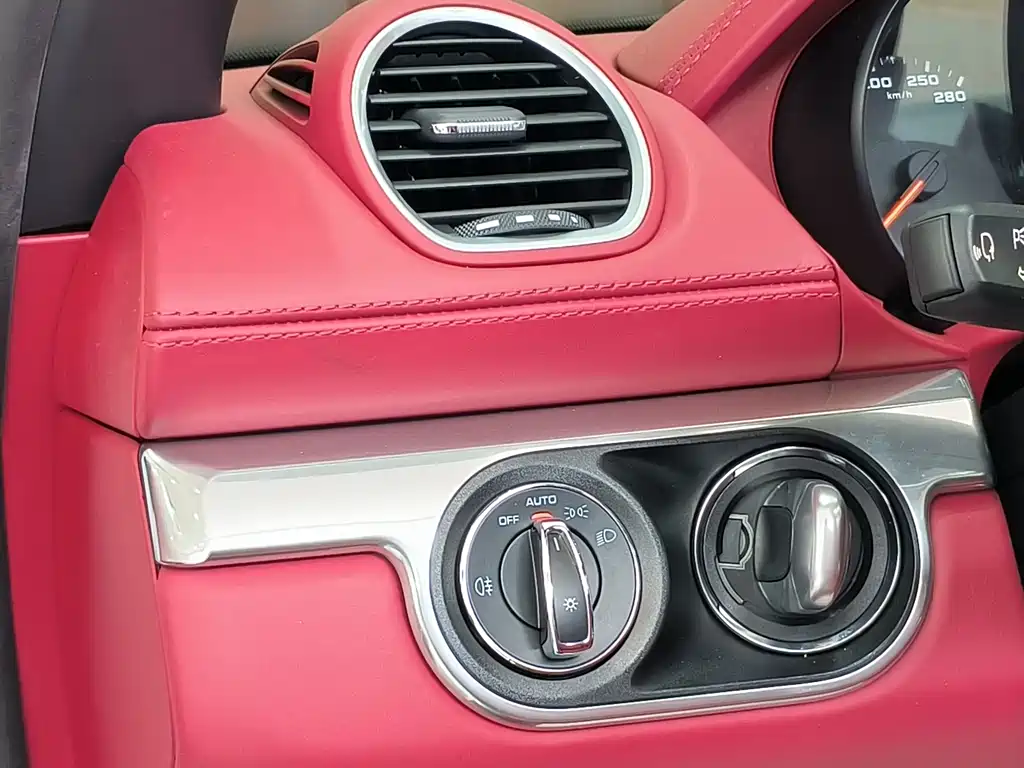Porsche 718 2023 Boxster Style Edition 2.0T купить на сайте DeffCars