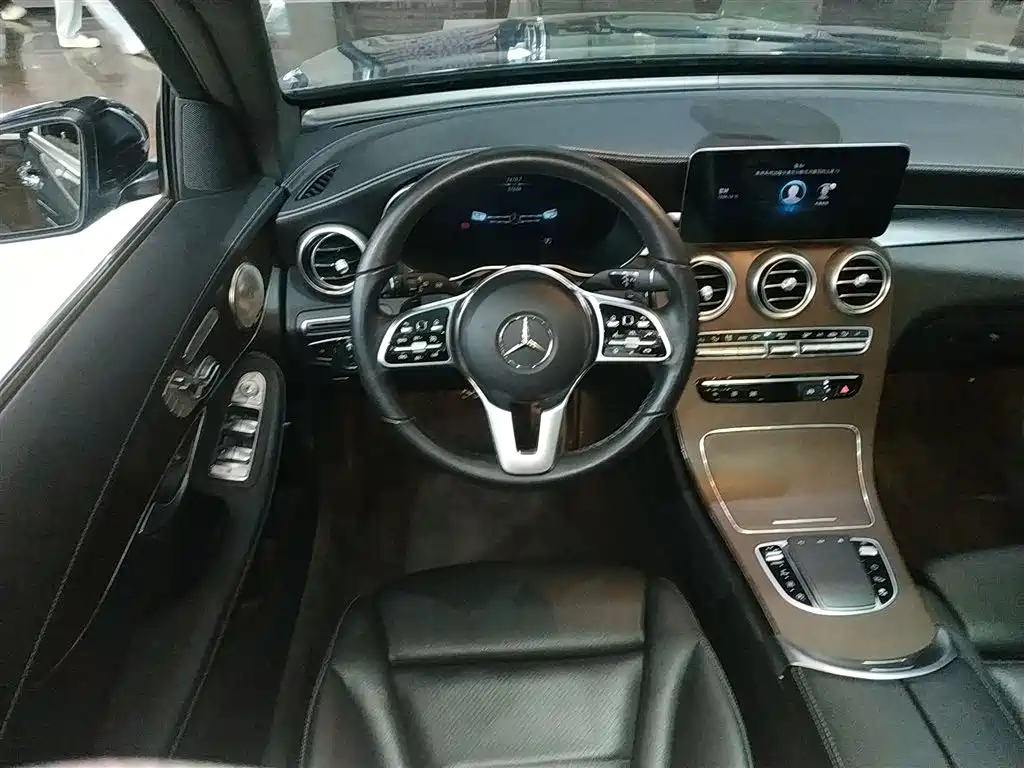Mercedes-Benz GLC 2022 facelift GLC 300 L 4MATIC Dynamic Edition купить на сайте DeffCars