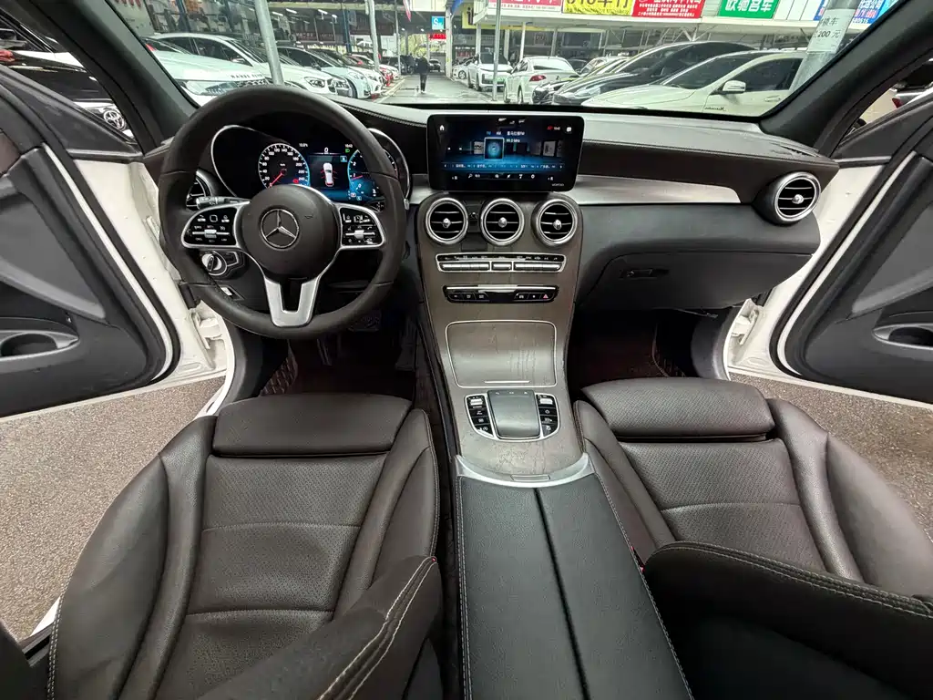 Mercedes-Benz GLC 2020 GLC 300 L 4MATIC Dynamic купить на сайте DeffCars