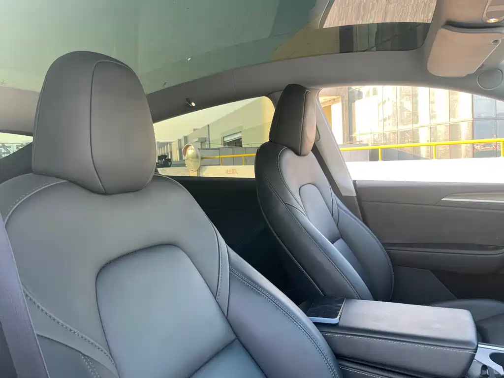 Model Y 2022 facelift rear-wheel drive version купить на сайте DeffCars