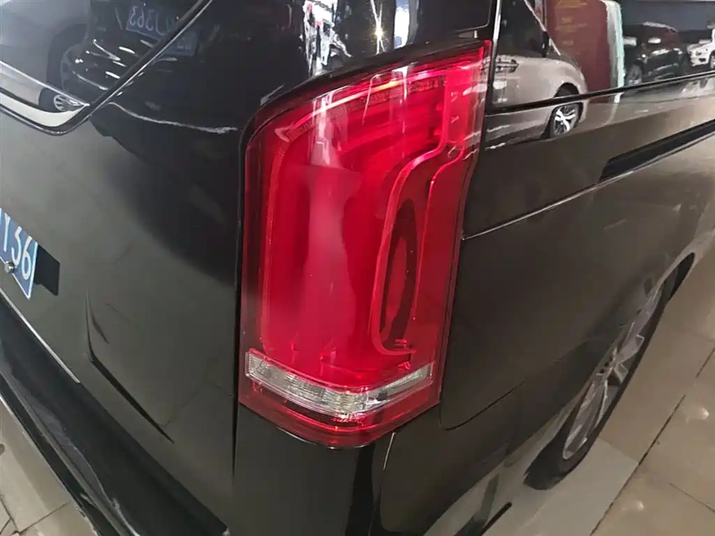 Mercedes-Benz V-Class 2021 V 260 Pilot Edition купить на сайте DeffCars